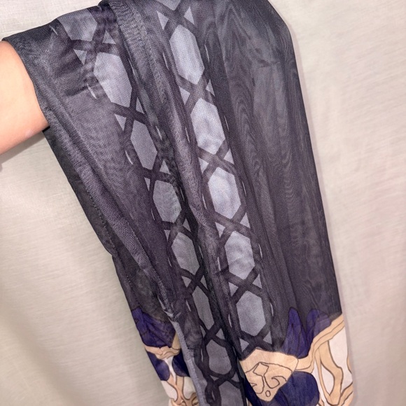 Genshin impact Navia cosplay costume includes all accessories pictured above - Picture 6 of 15